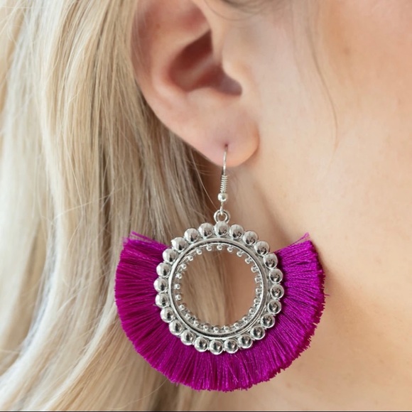 paparazzi Jewelry - Purple Fringe Earrings!